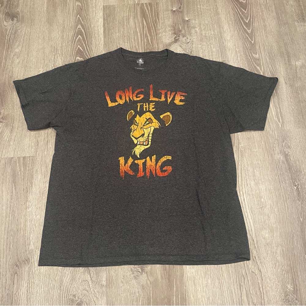 Disney Parks ‘Long Live The King” The Lion King Gray Graphic T Shirt Size XL